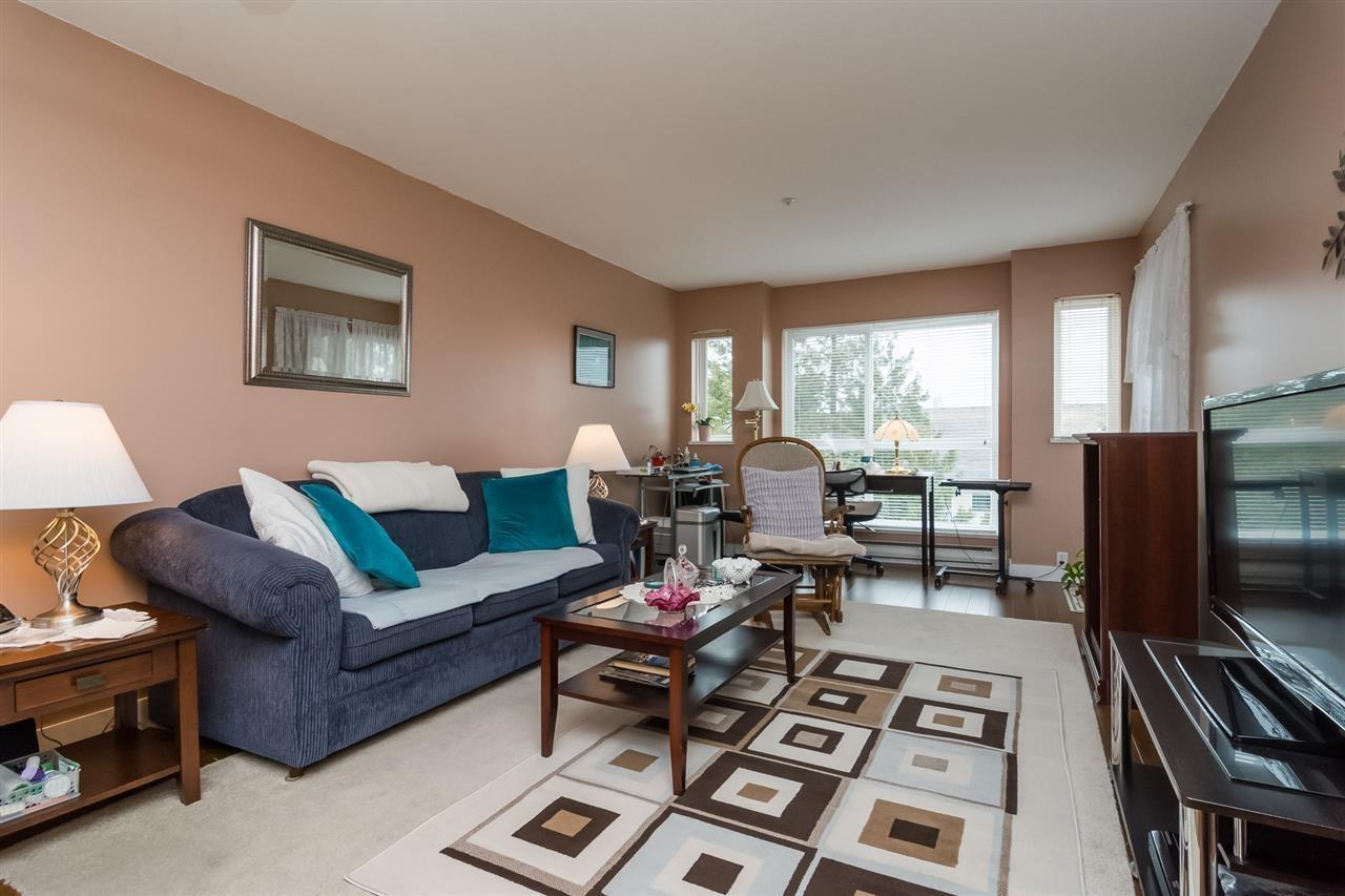 Photo 5 of 309 5499 203 Street, Langley BC