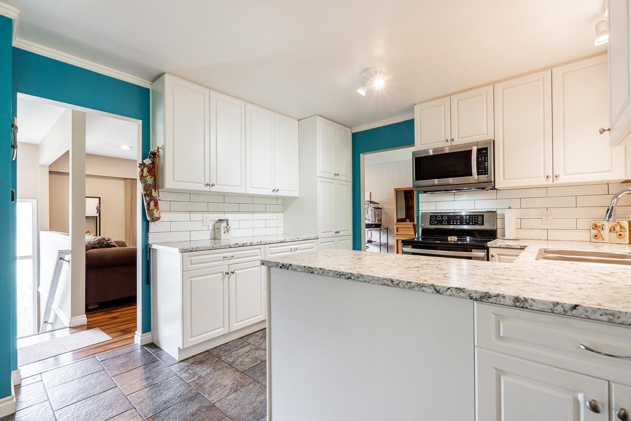 Photo 9 of 5760 Abbey Drive, Delta BC