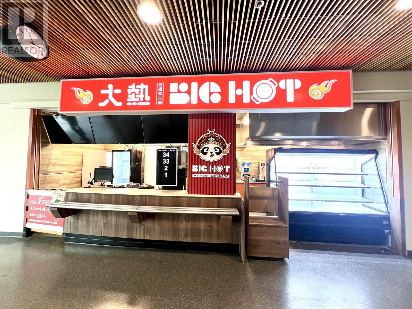 2301 8888 UNIVERSITY DRIVE, Burnaby