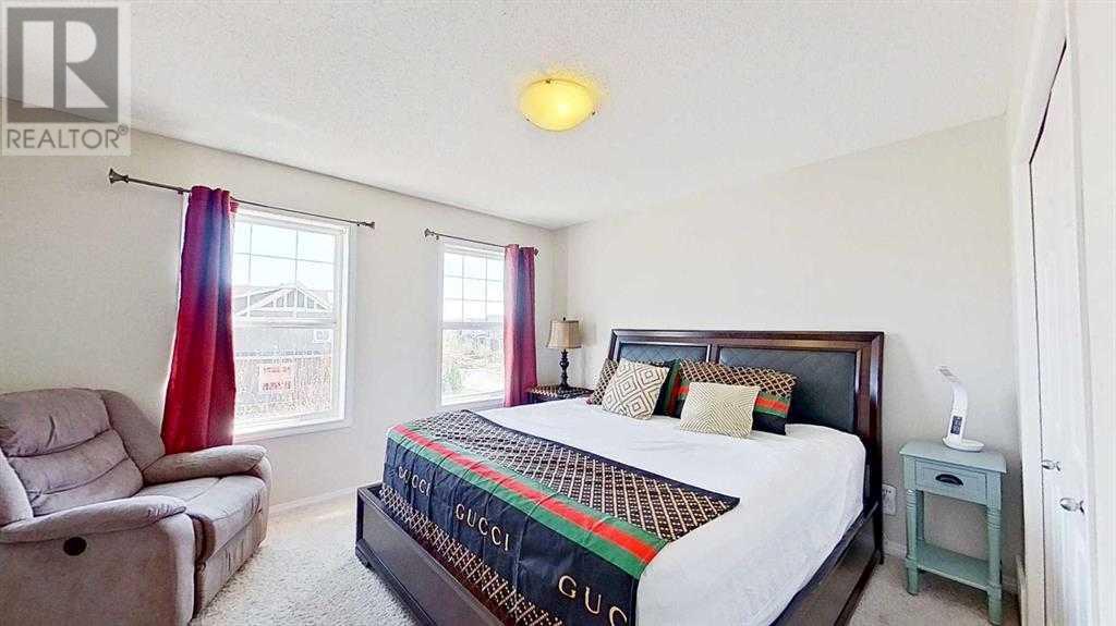 Single Family House for Sale in  Walden Manor SE Walden Calgary 