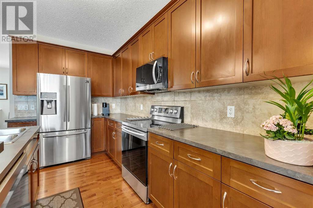 Single Family House for Sale in  Walden Manor SE Walden Calgary 