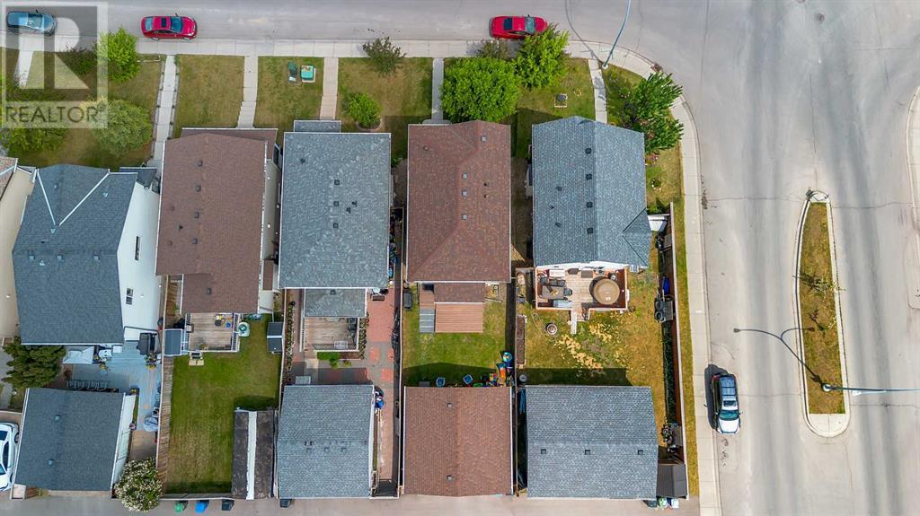Single Family House for Sale in  Walden Manor SE Walden Calgary 