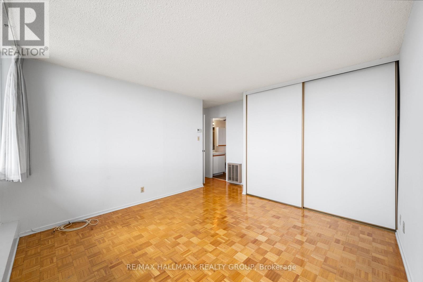 Photo 13 of 2103 2625 Regina Street, Ottawa ON