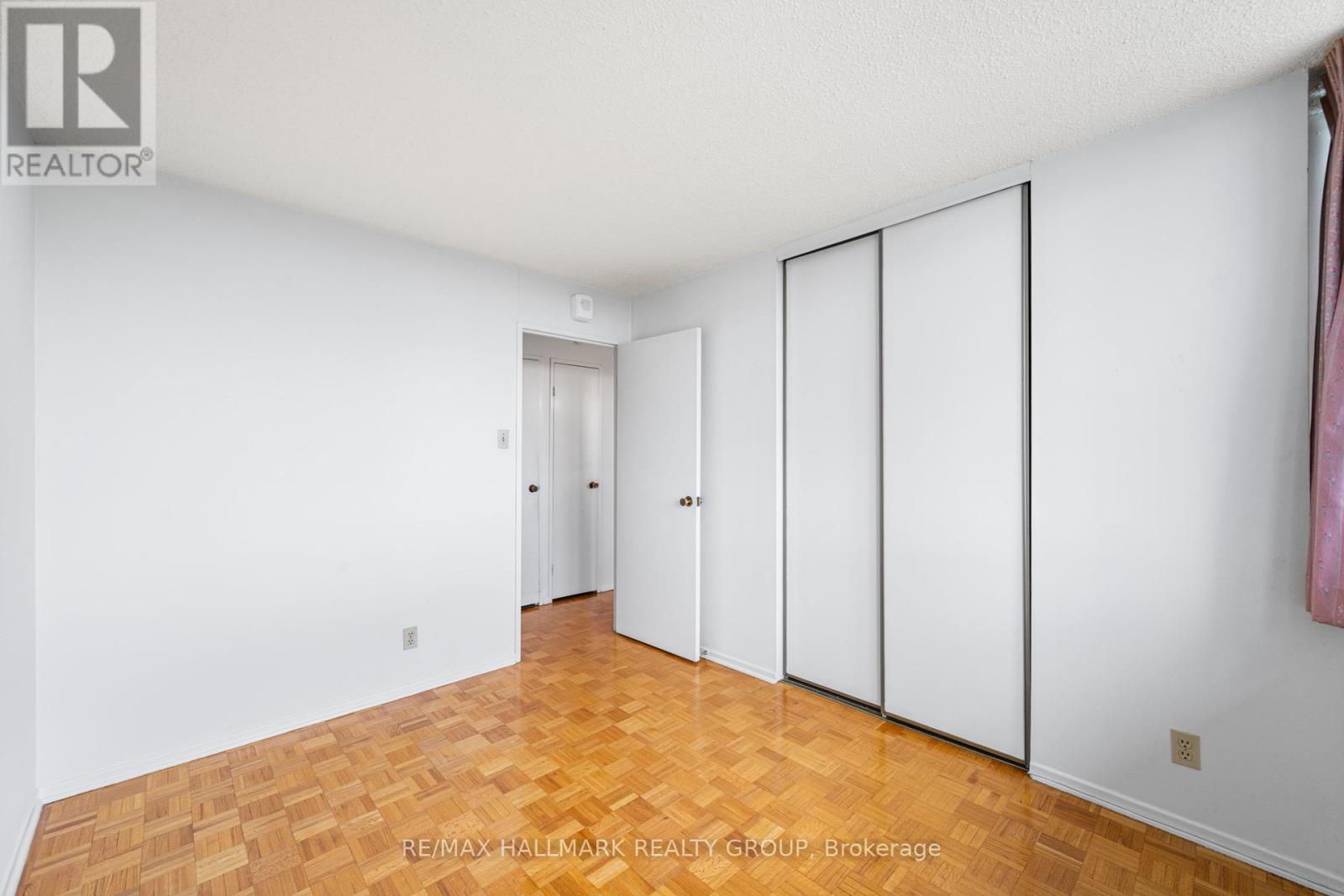 Photo 17 of 2103 2625 Regina Street, Ottawa ON