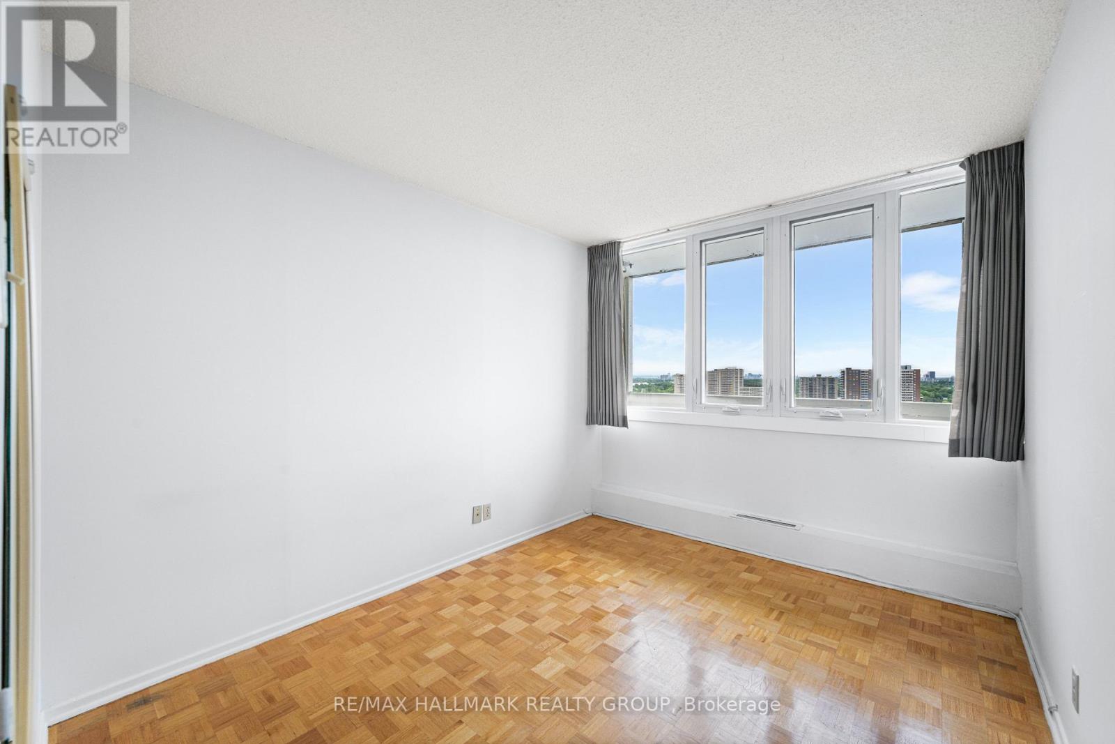 Photo 18 of 2103 2625 Regina Street, Ottawa ON