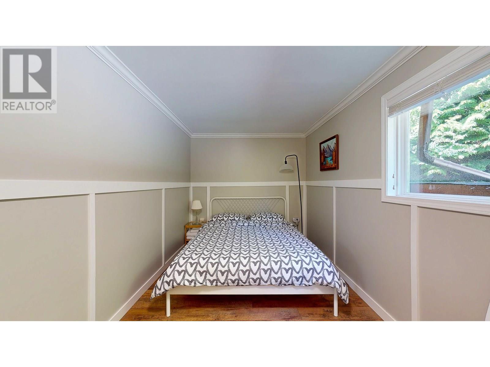 4598 WHITAKER ROAD, Sechelt