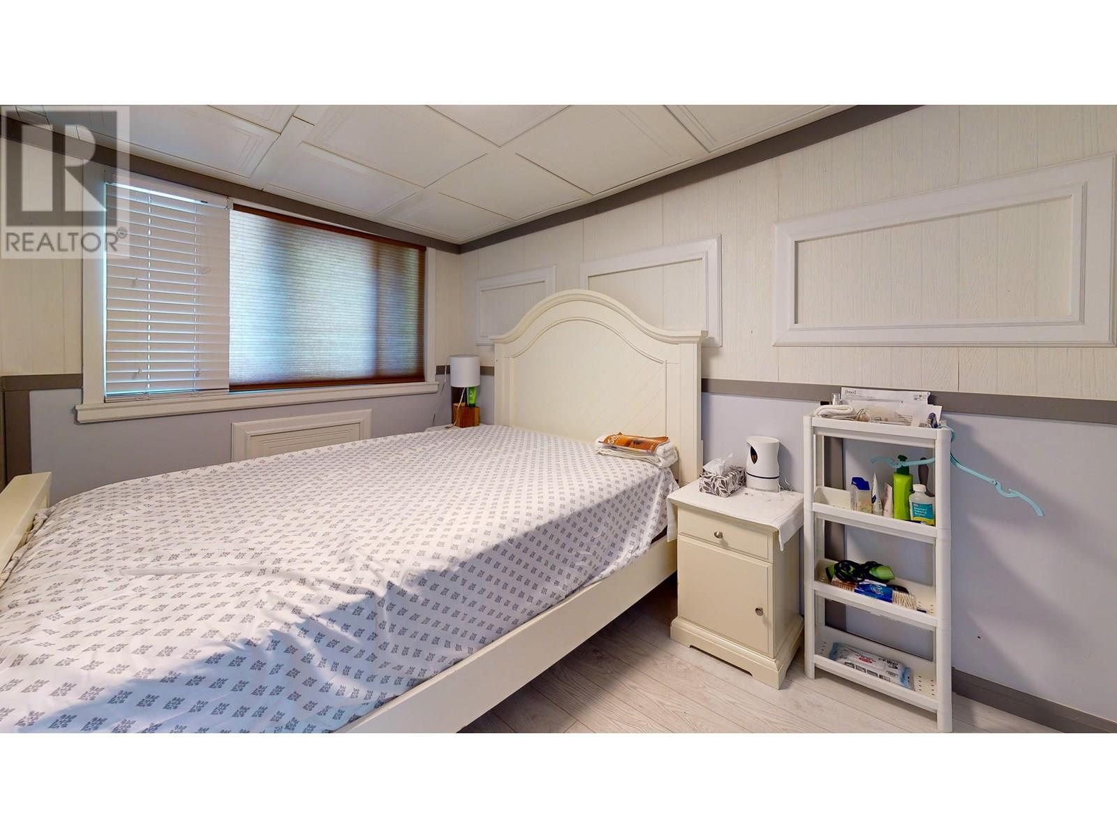 4598 WHITAKER ROAD, Sechelt