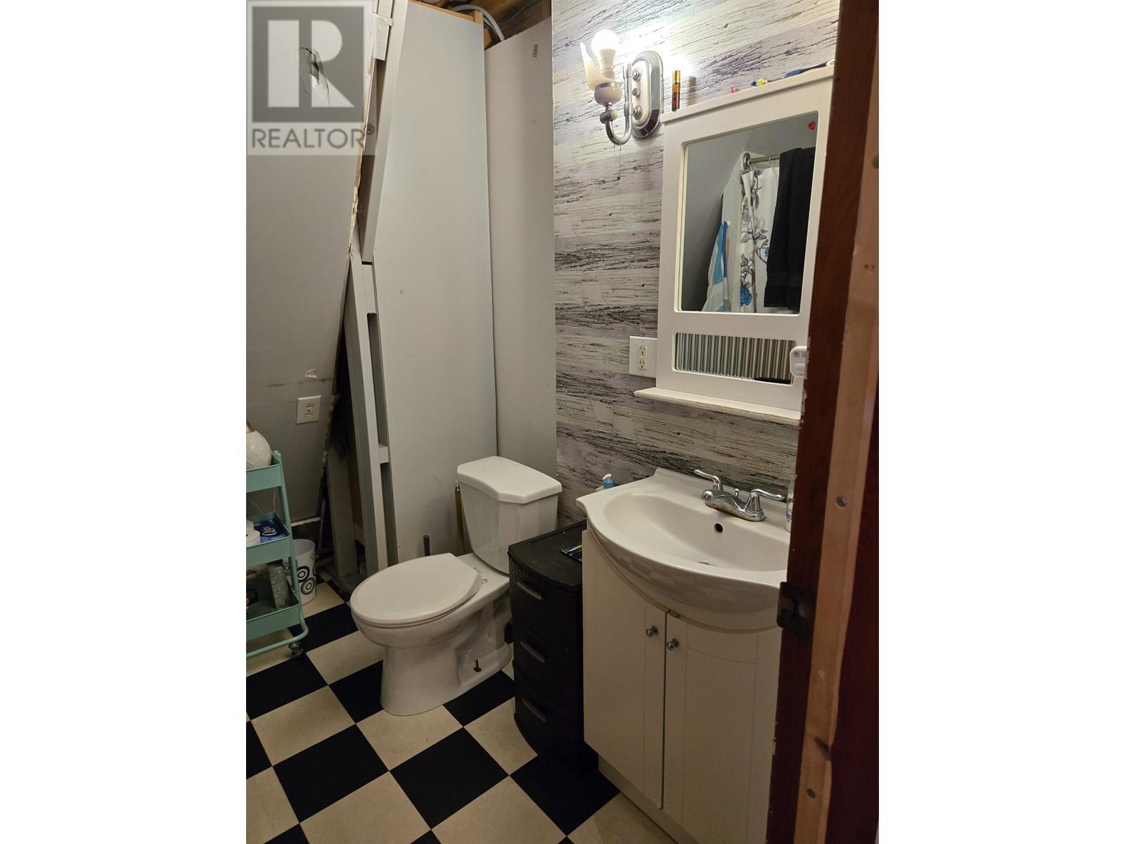 32585 GRANT ROAD, Prince George