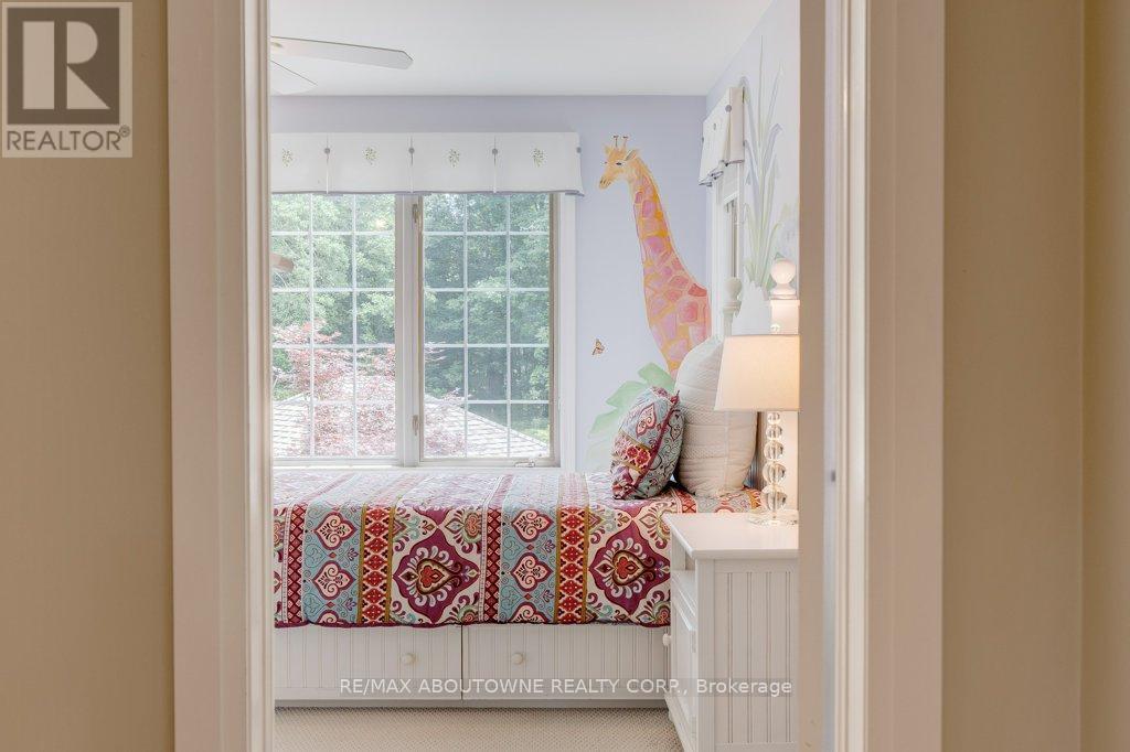 Photo 21 of 6365 Breckenridge Place, Burlington ON