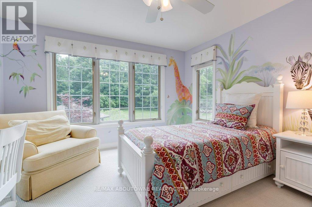 Photo 22 of 6365 Breckenridge Place, Burlington ON
