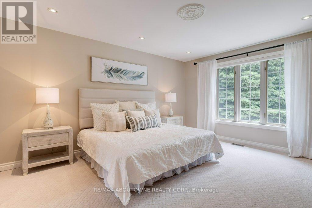 Photo 23 of 6365 Breckenridge Place, Burlington ON