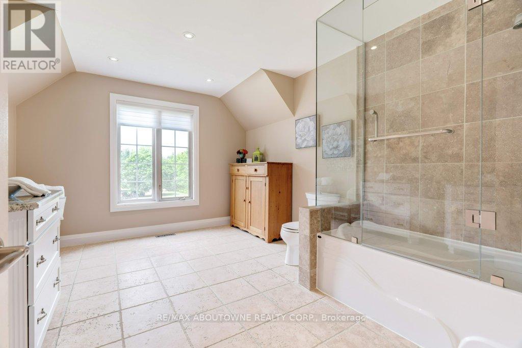 Photo 29 of 6365 Breckenridge Place, Burlington ON