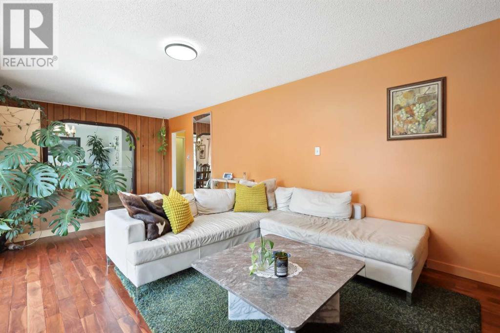 Single Family House Bungalow for Sale in   Street NW Bowness Calgary 
