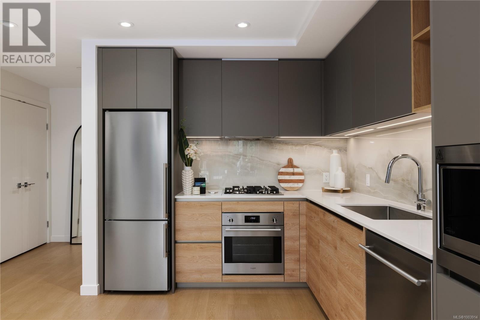 104 363 Tyee Road, Victoria