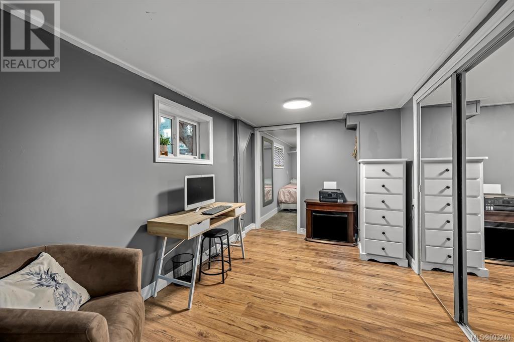1815 Grieve Ave, Courtenay real estate listing 993240