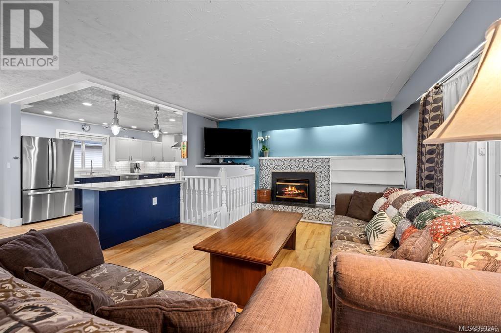 1815 Grieve Ave, Courtenay real estate listing 993240