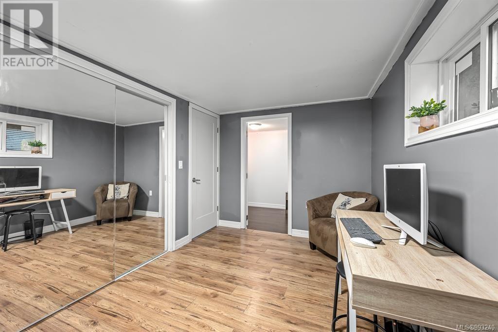 1815 Grieve Ave, Courtenay real estate listing 993240