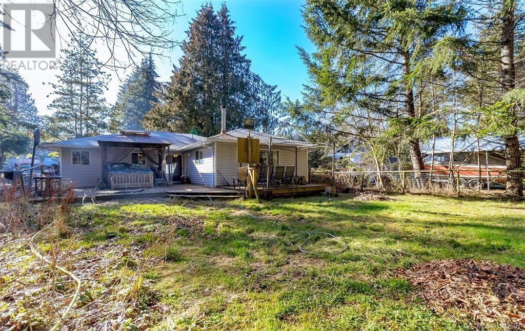 Photo 8 of 4547 Callow Rd, Bowser BC