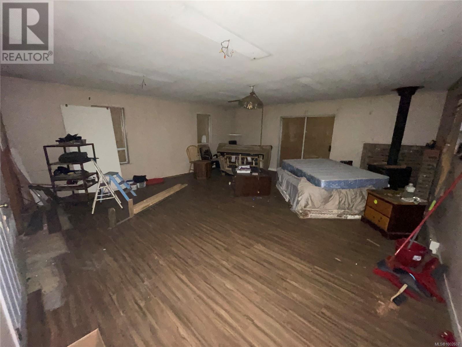 Photo 16 of 4547 Callow Rd, Bowser BC