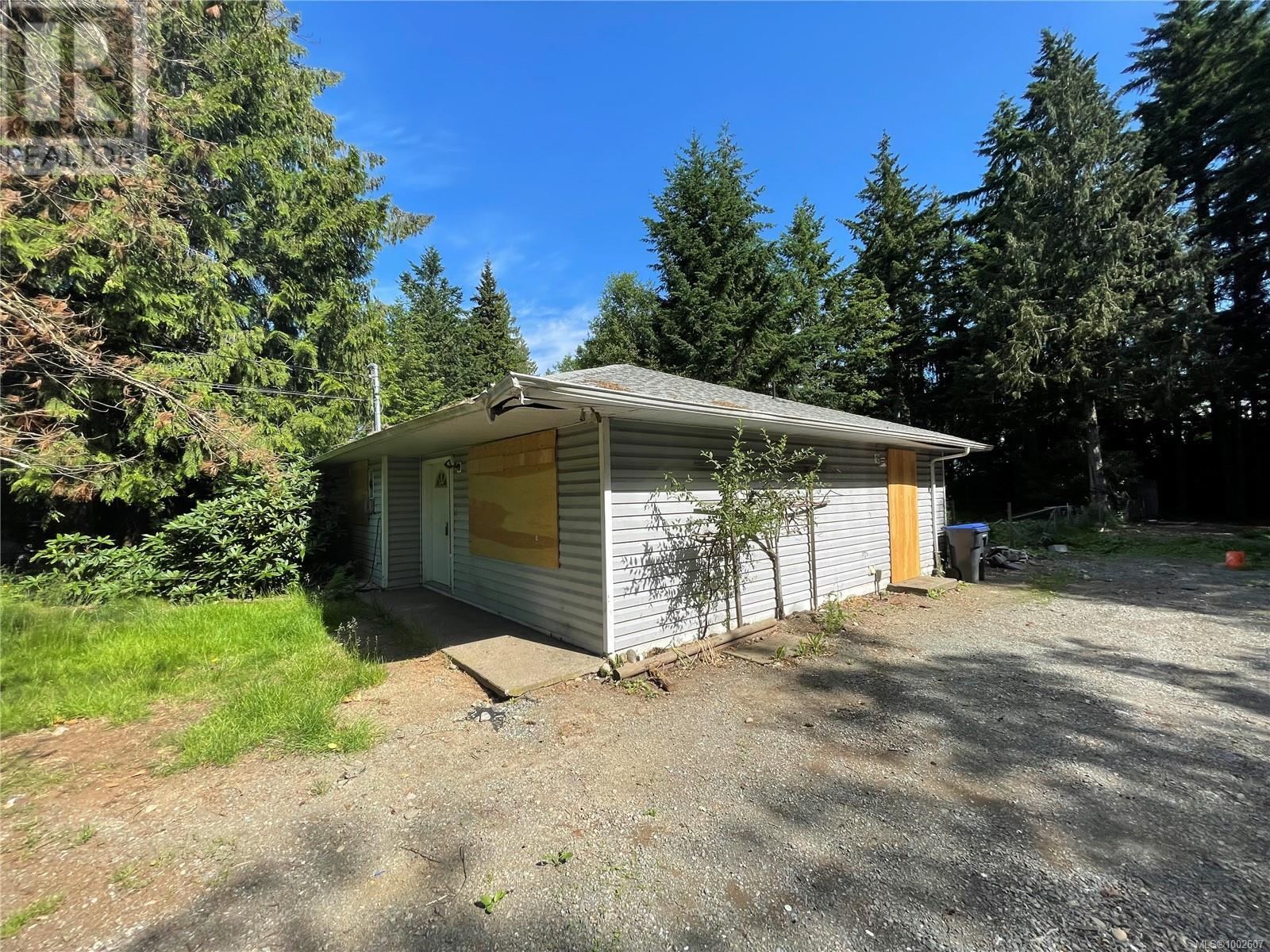 Photo 23 of 4547 Callow Rd, Bowser BC