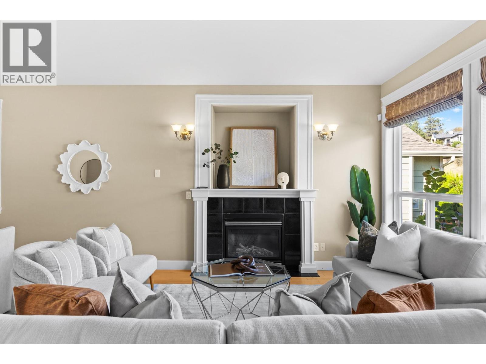 2591 Lake Breeze Court, Lake Country