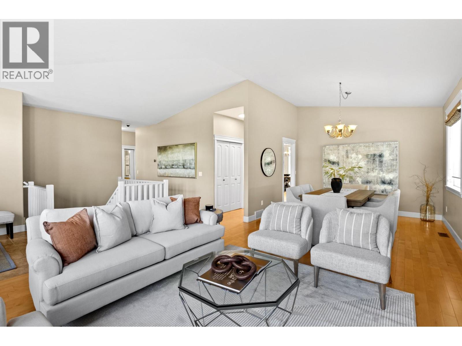  2591 Lake Breeze Court, Lake Country