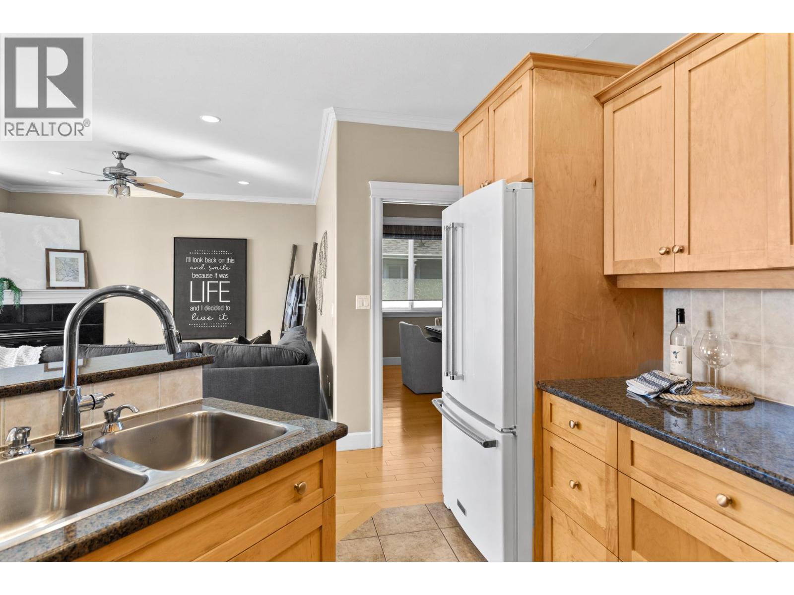  2591 Lake Breeze Court, Lake Country