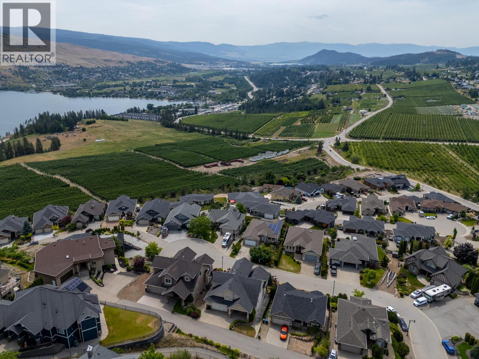  2591 Lake Breeze Court, Lake Country