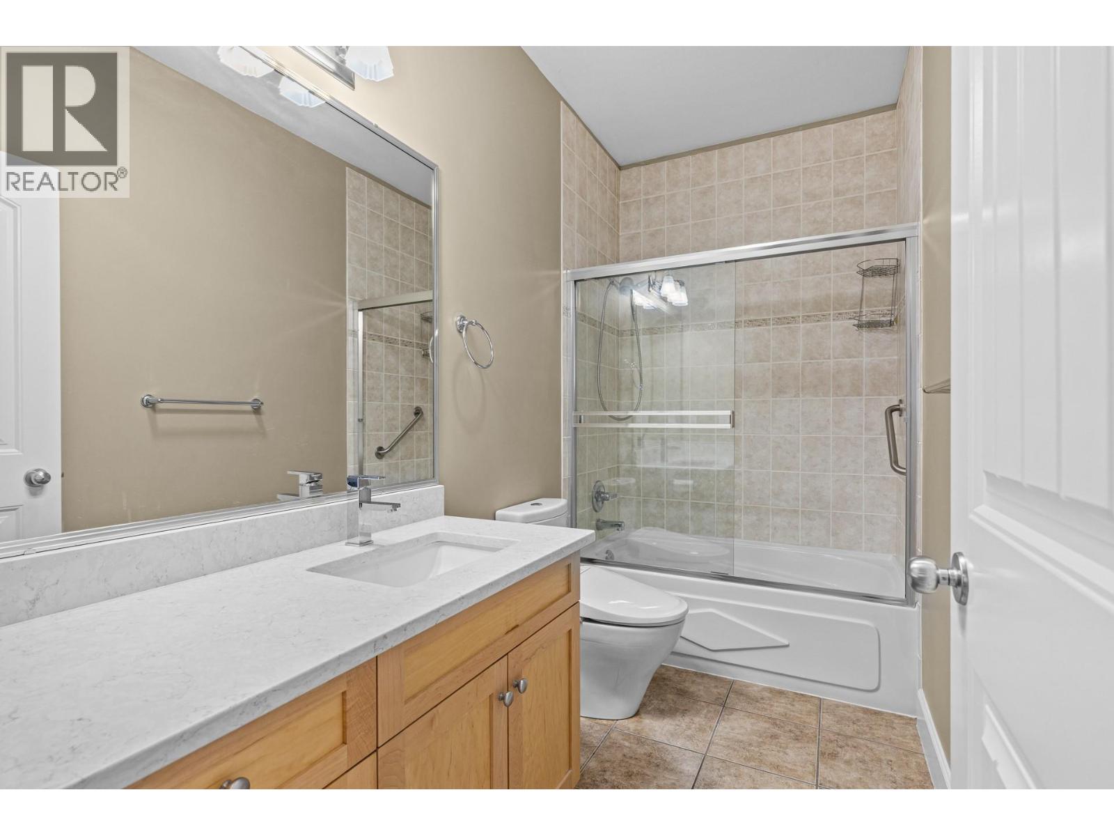  2591 Lake Breeze Court, Lake Country