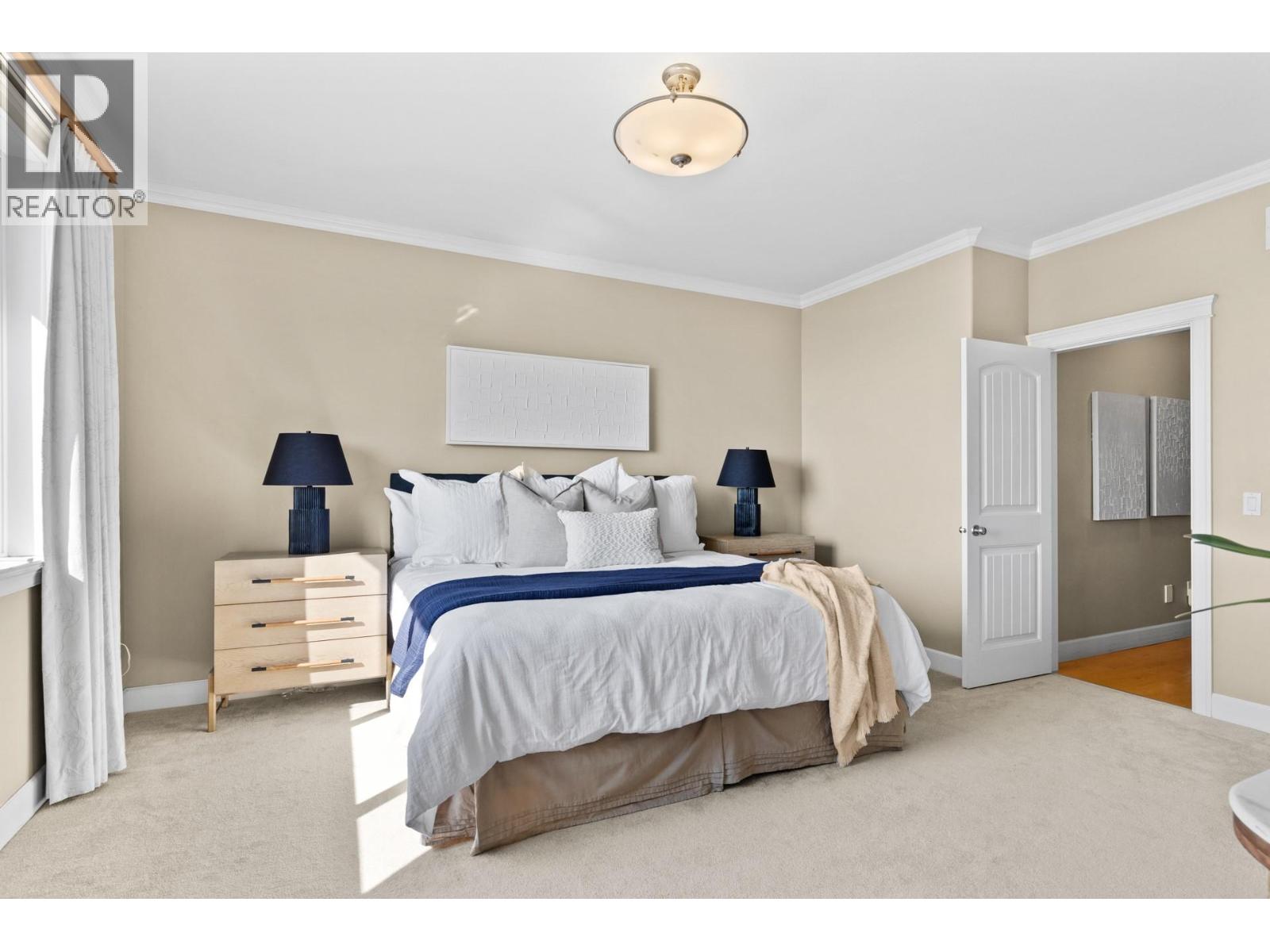  2591 Lake Breeze Court, Lake Country