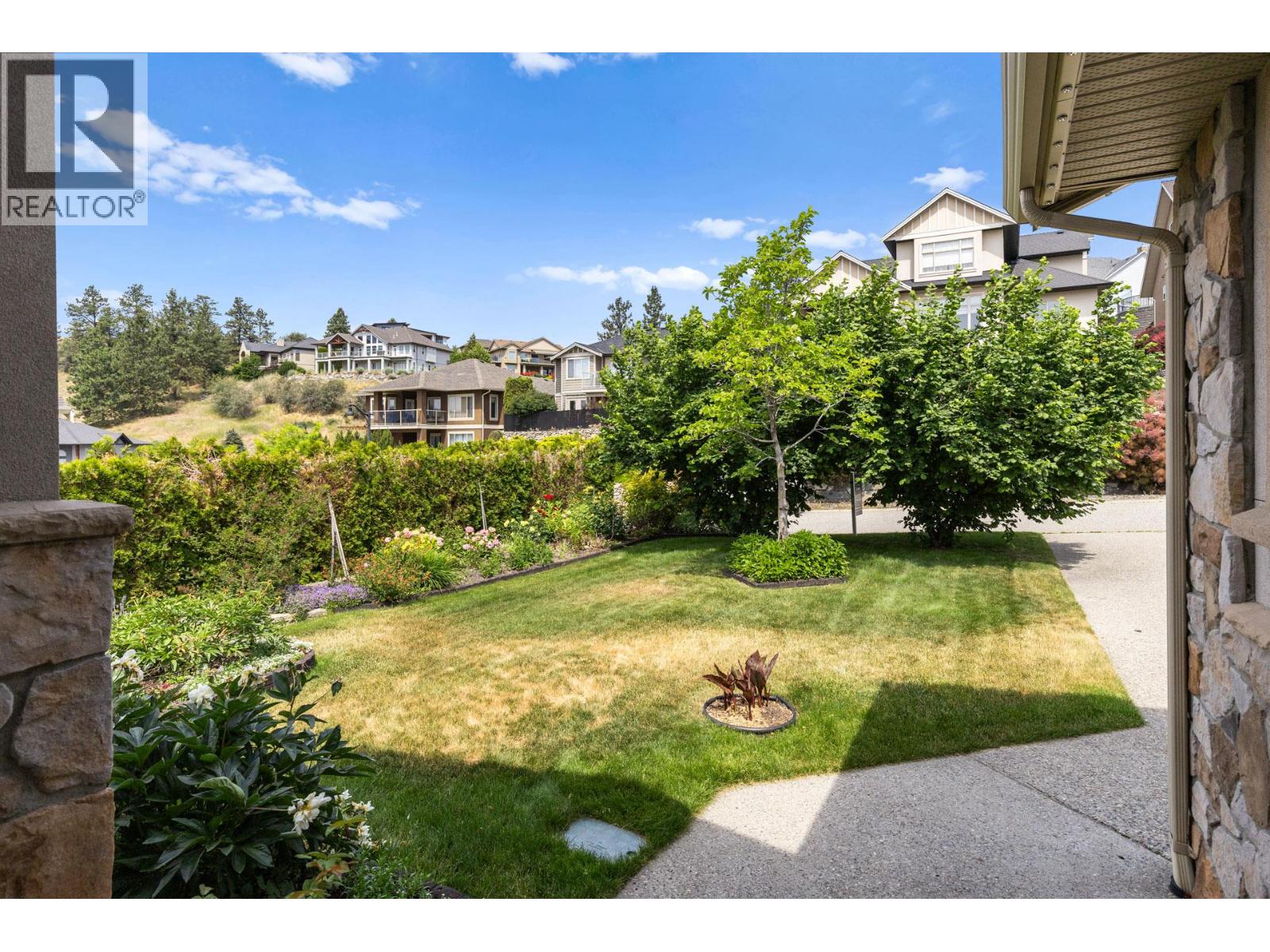  2591 Lake Breeze Court, Lake Country