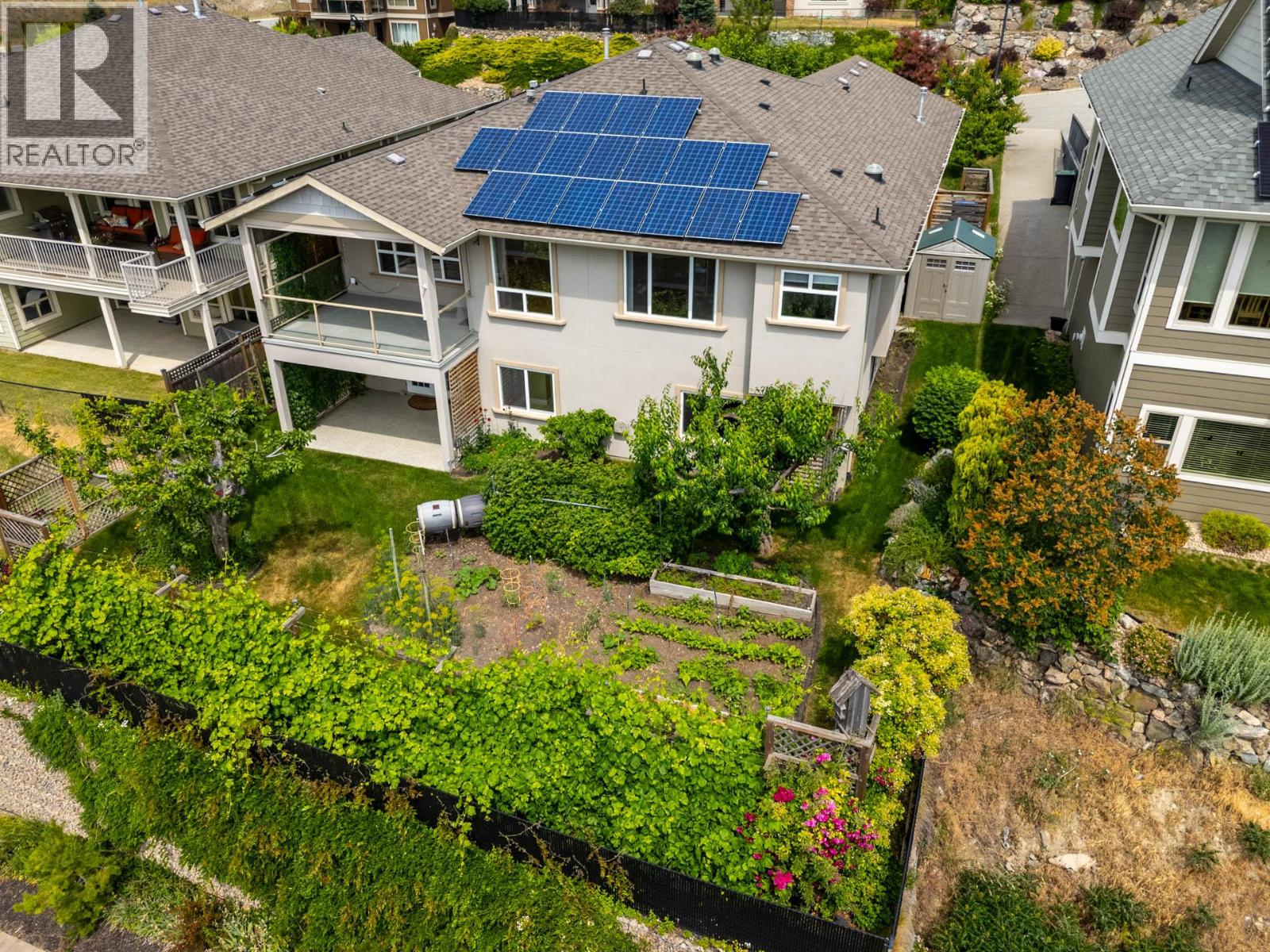  2591 Lake Breeze Court, Lake Country