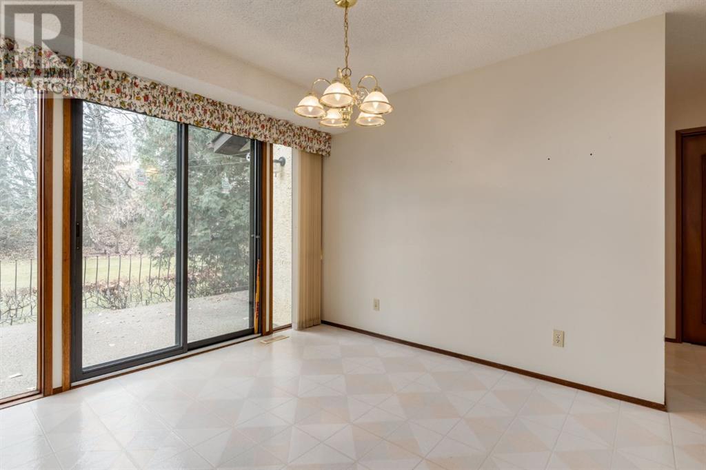 Single Family House for Sale in  Bow Crescent NW Bowness Calgary 