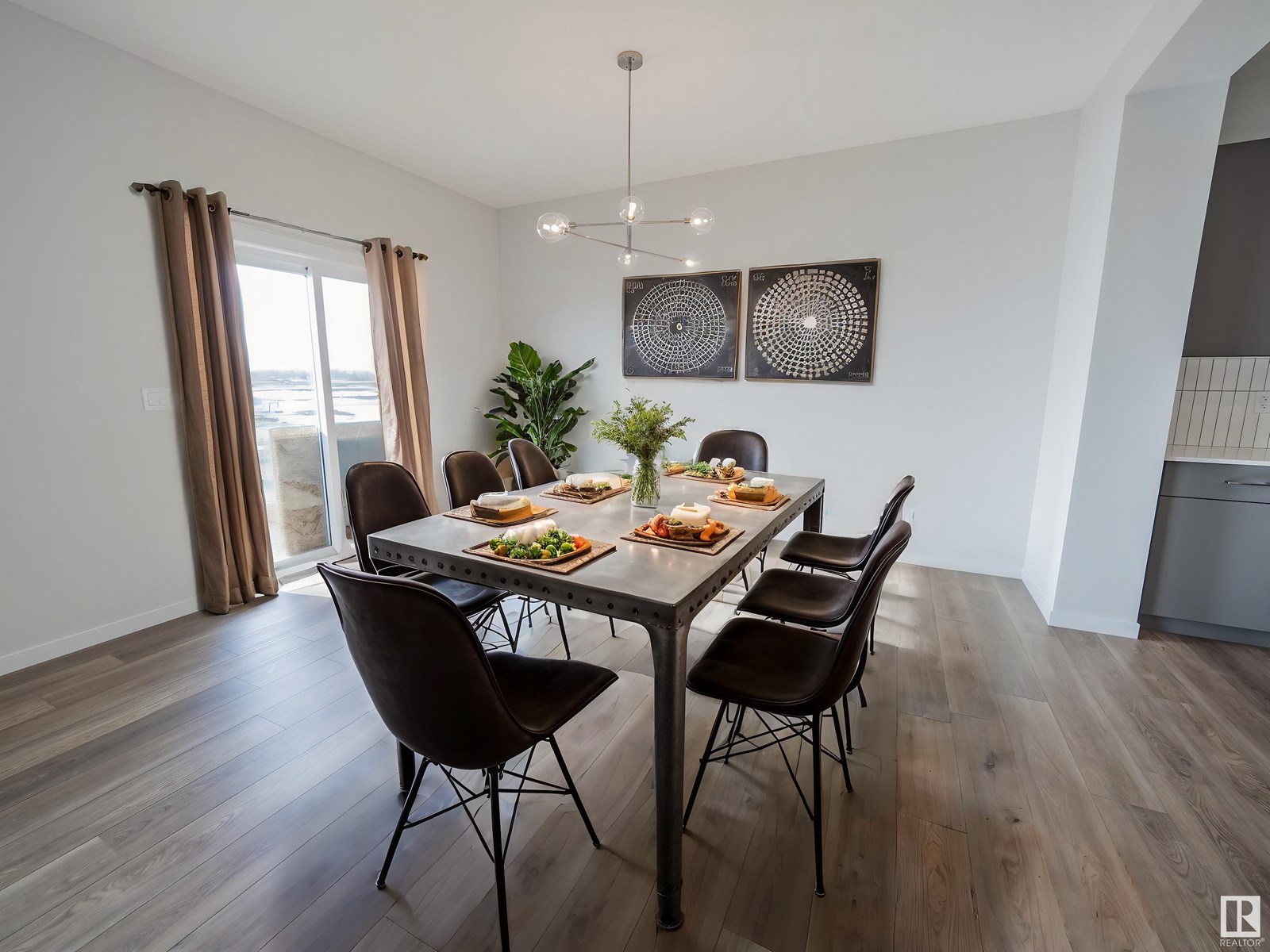 19 Redpoll WD, St. Albert