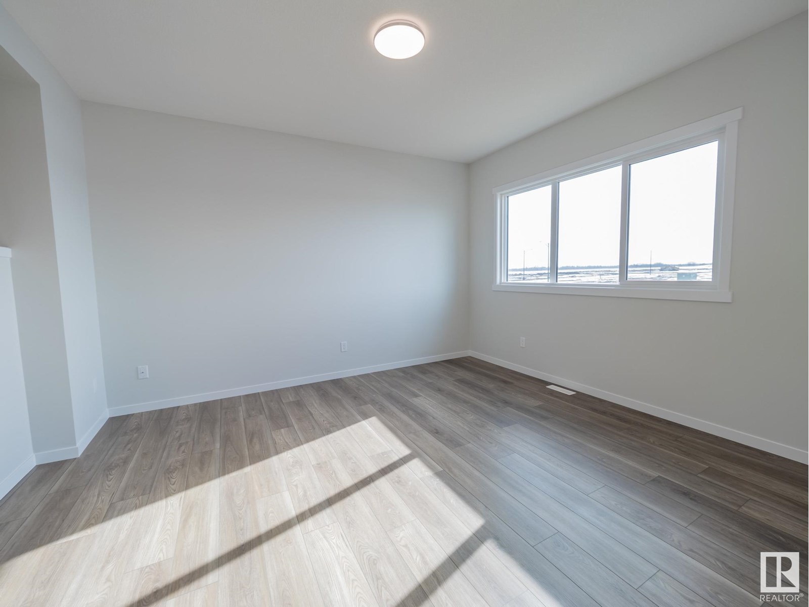 19 Redpoll WD, St. Albert