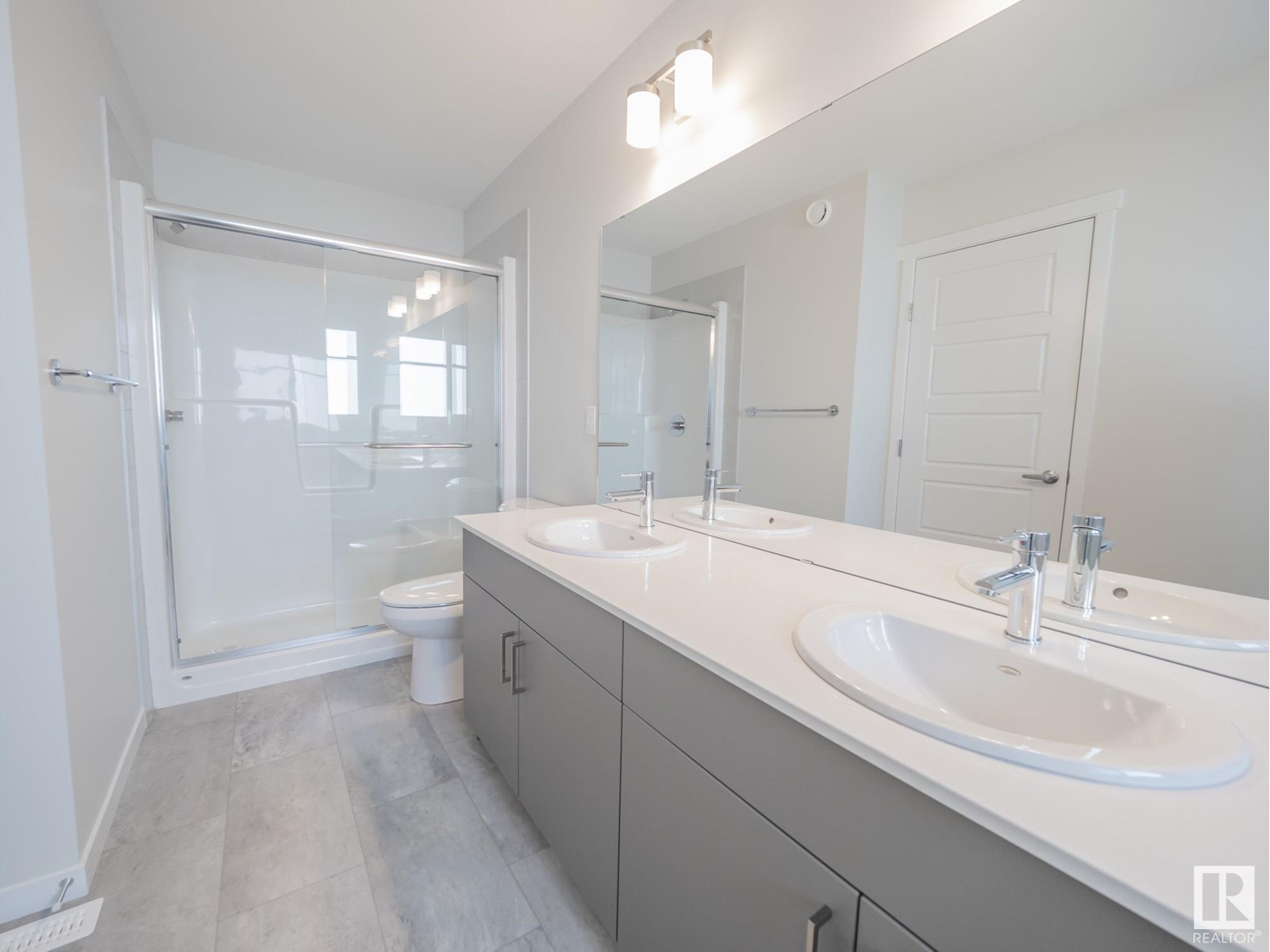 19 Redpoll WD, St. Albert