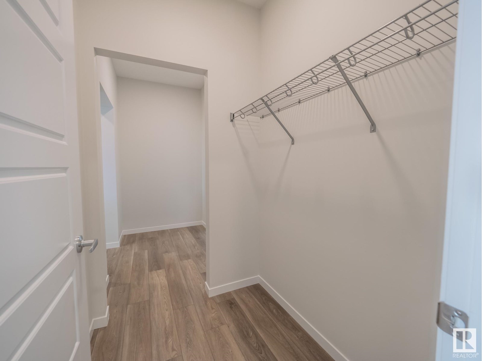 19 Redpoll WD, St. Albert