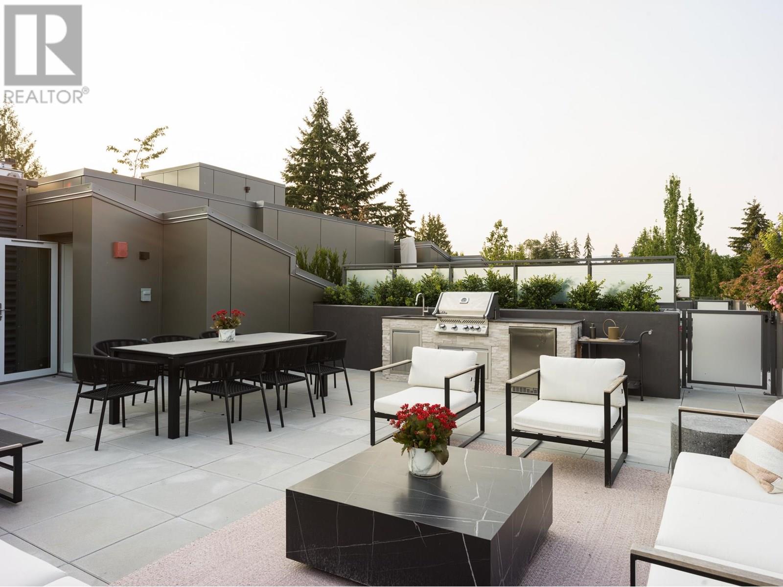 Photo 11 of 404 3636 W 39th Avenue, Vancouver BC