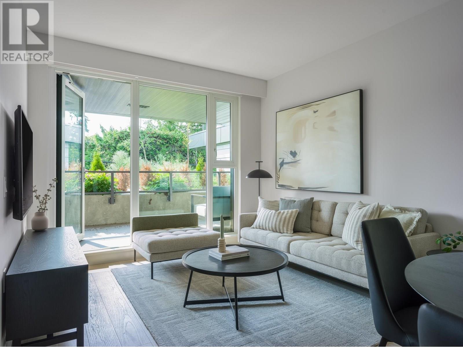 Photo 11 of 310 3636 W 39th Avenue, Vancouver BC