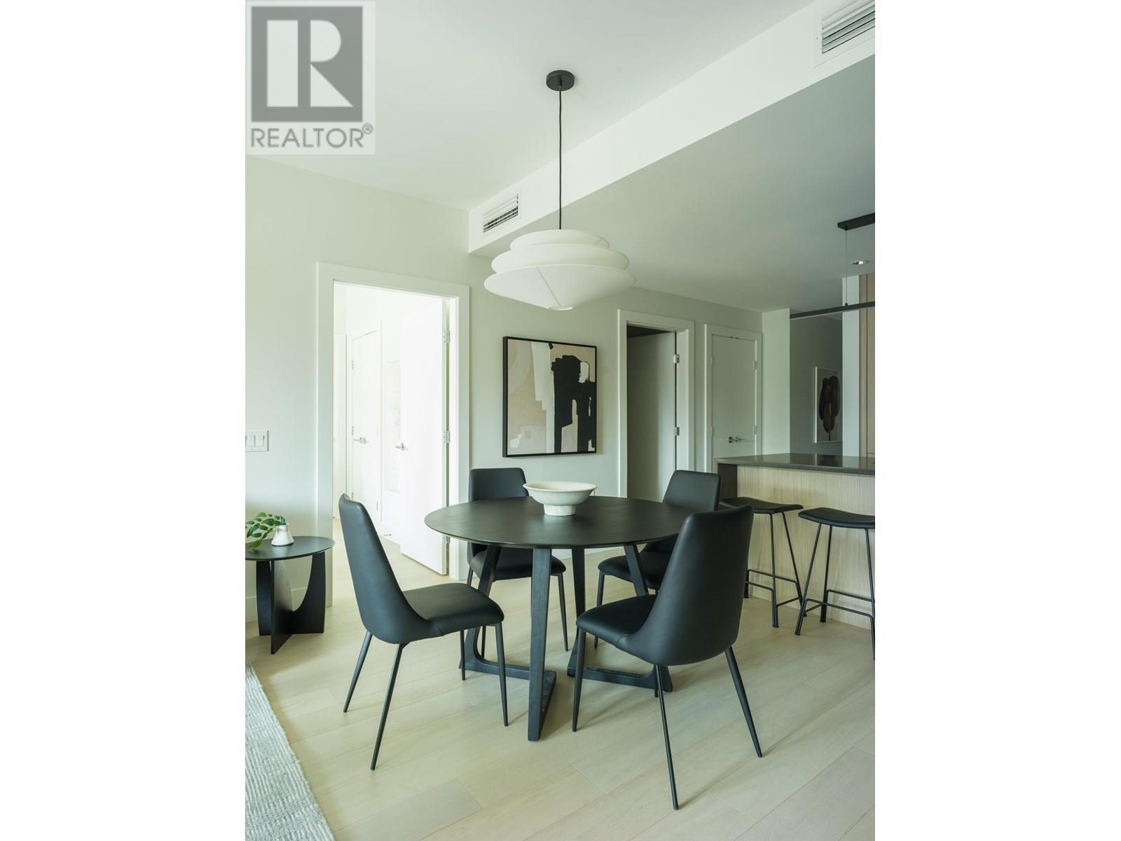 Photo 12 of 310 3636 W 39th Avenue, Vancouver BC