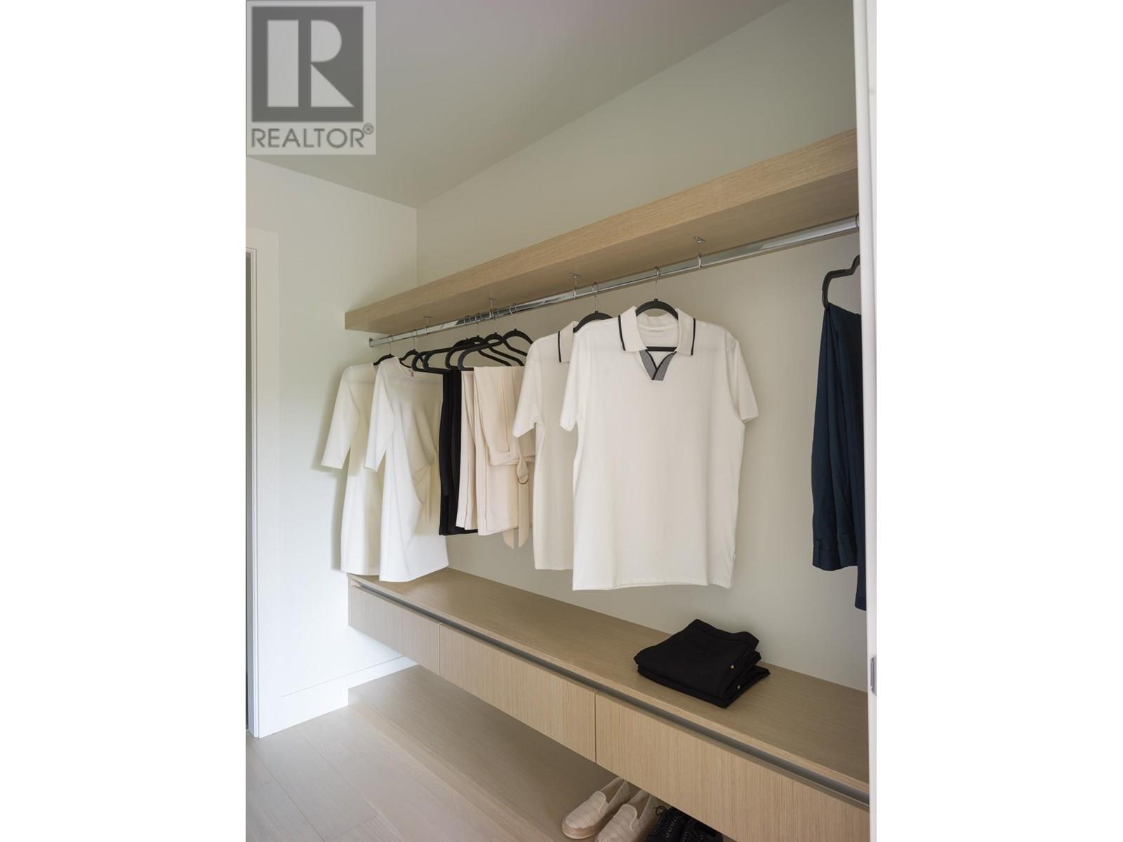 Photo 14 of 310 3636 W 39th Avenue, Vancouver BC