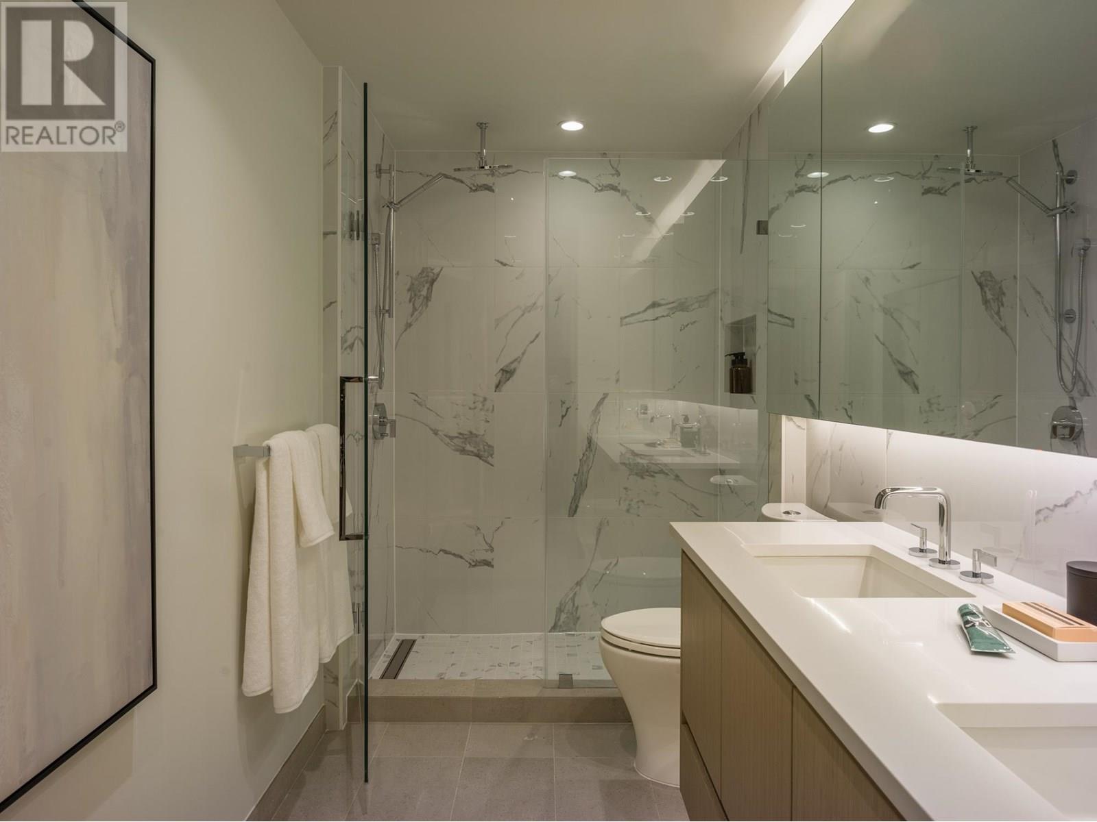 Photo 16 of 310 3636 W 39th Avenue, Vancouver BC