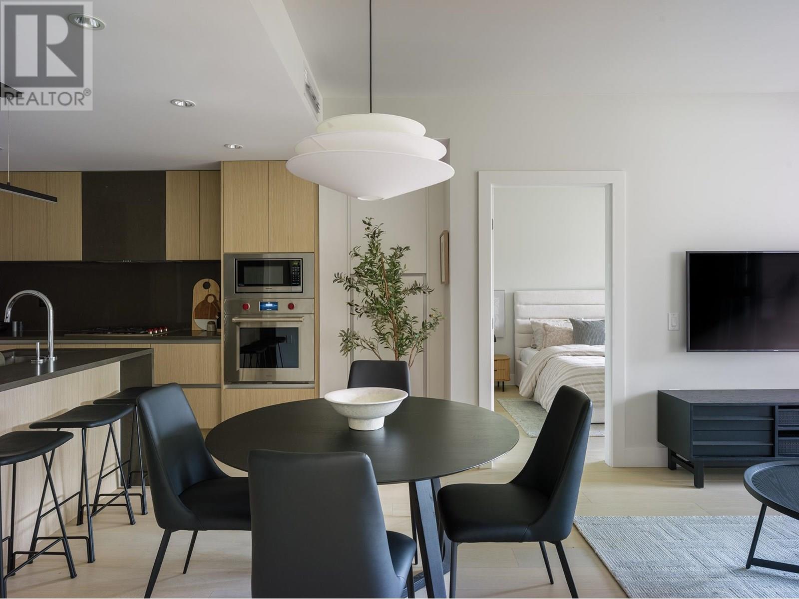 Photo 6 of 310 3636 W 39th Avenue, Vancouver BC