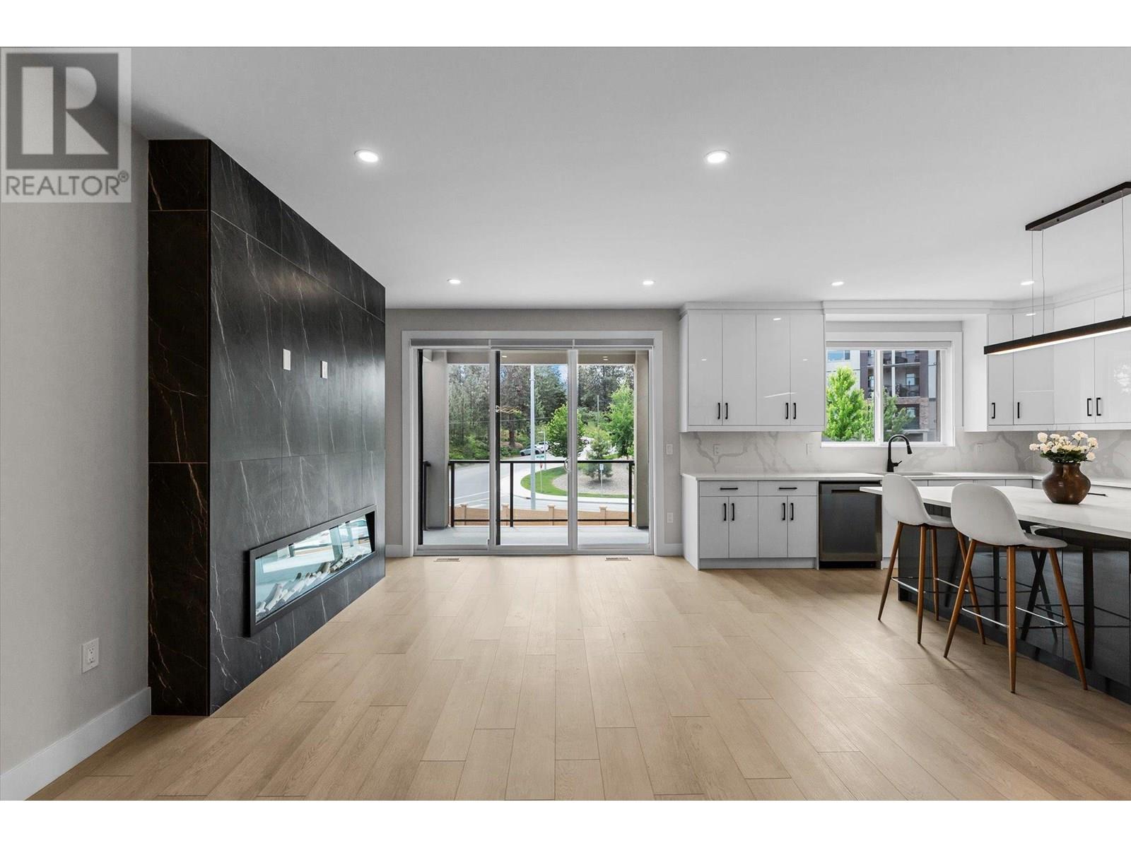  1681 Harbour View Crescent, Westbank