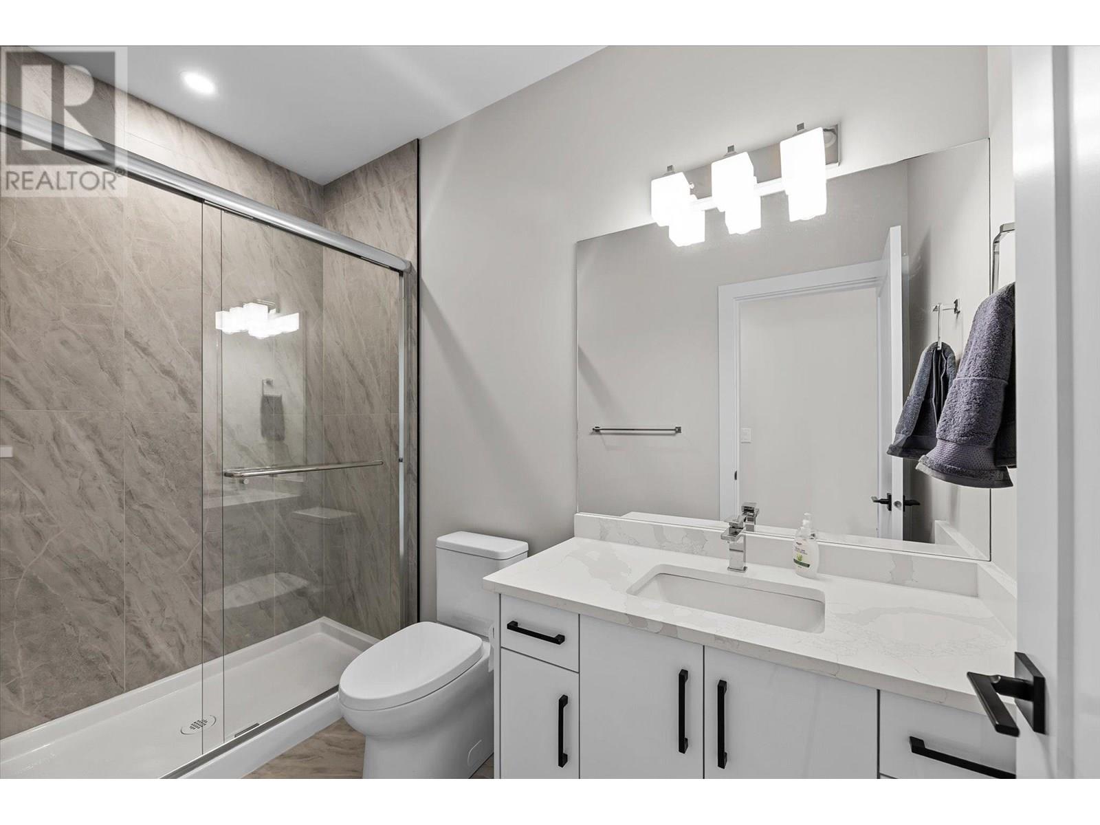  1681 Harbour View Crescent, Westbank