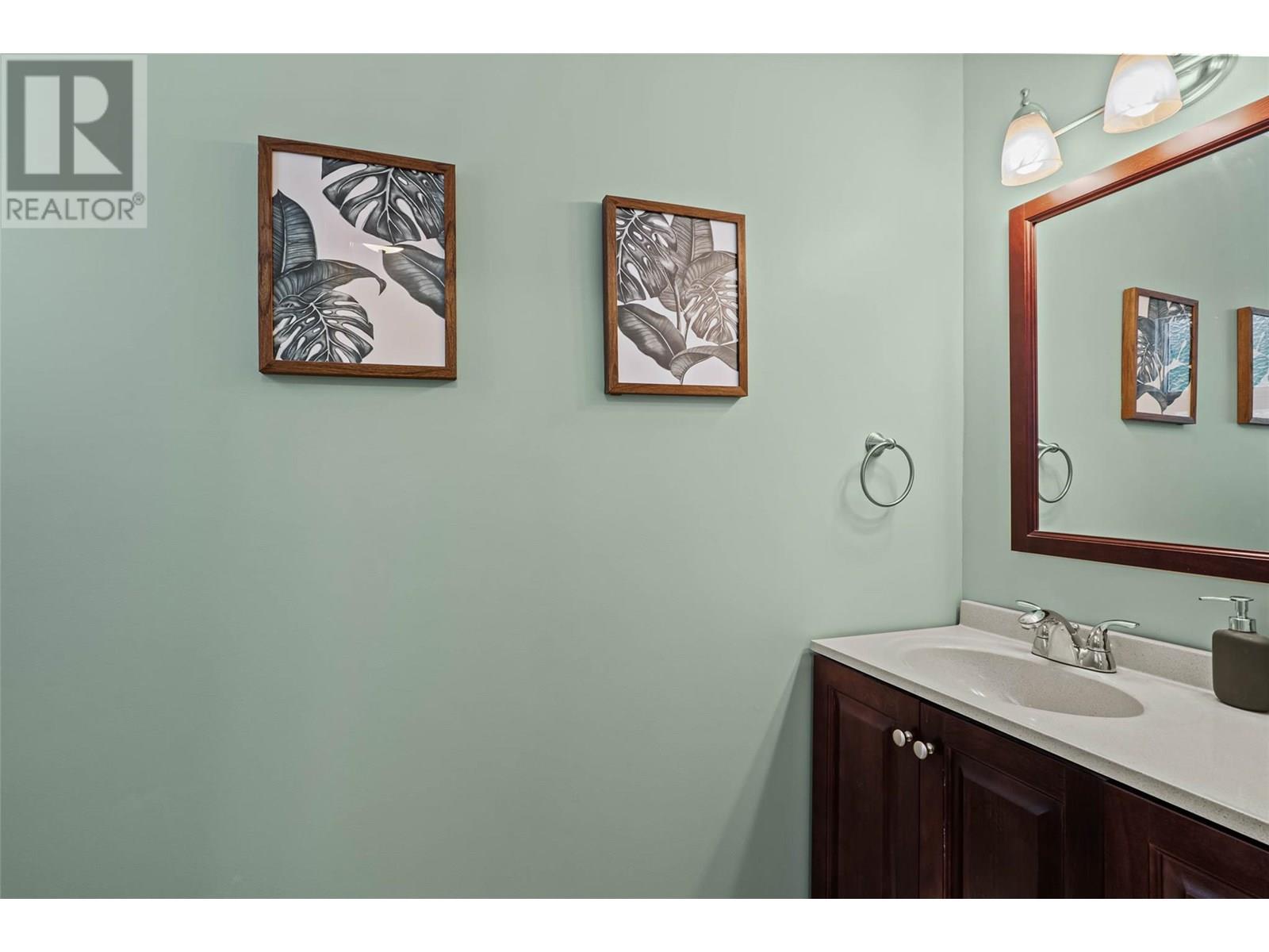 2250 Lakeview Drive, Blind Bay