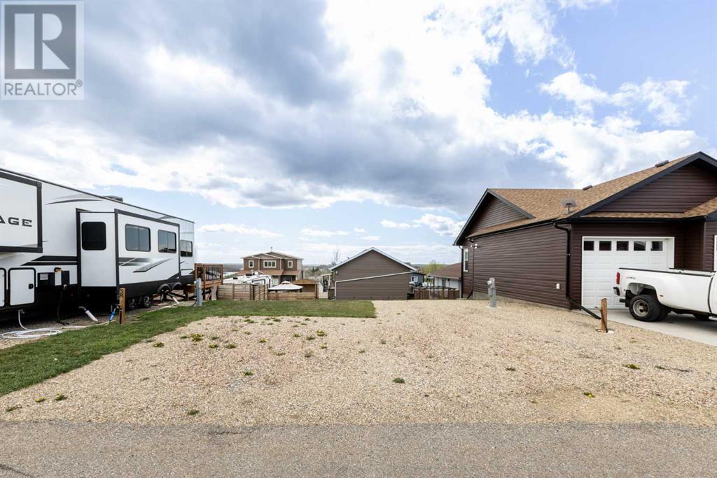 Photo 3 of 5059 25054 South Pine Lake Road, Rural Red Deer County AB