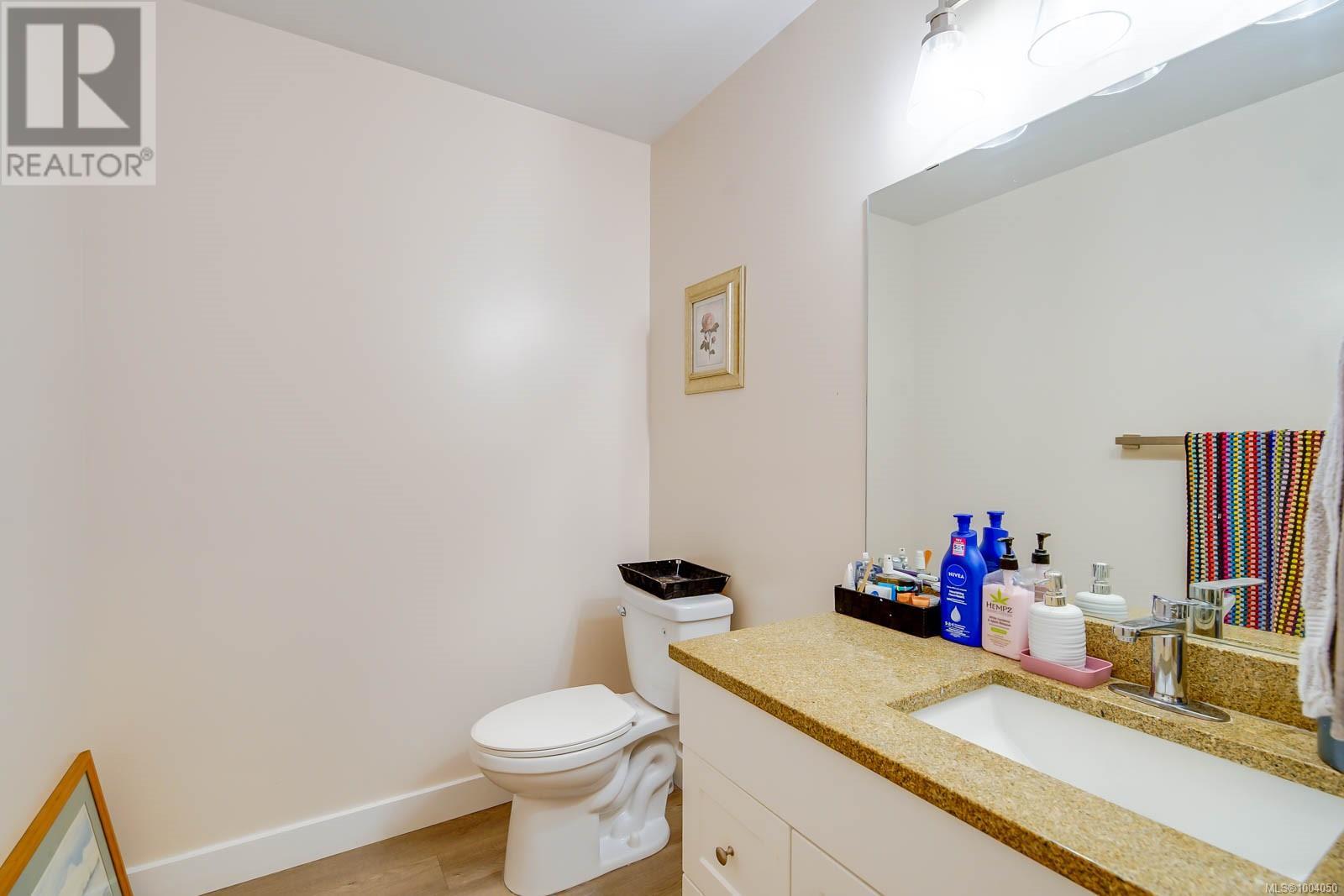 #2 2623 5th Ave - 28