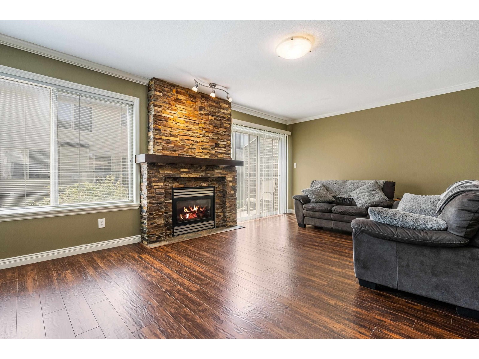 Photo 5 of 66 5556 Peach Road Garrison Crossing, Chilliwack BC