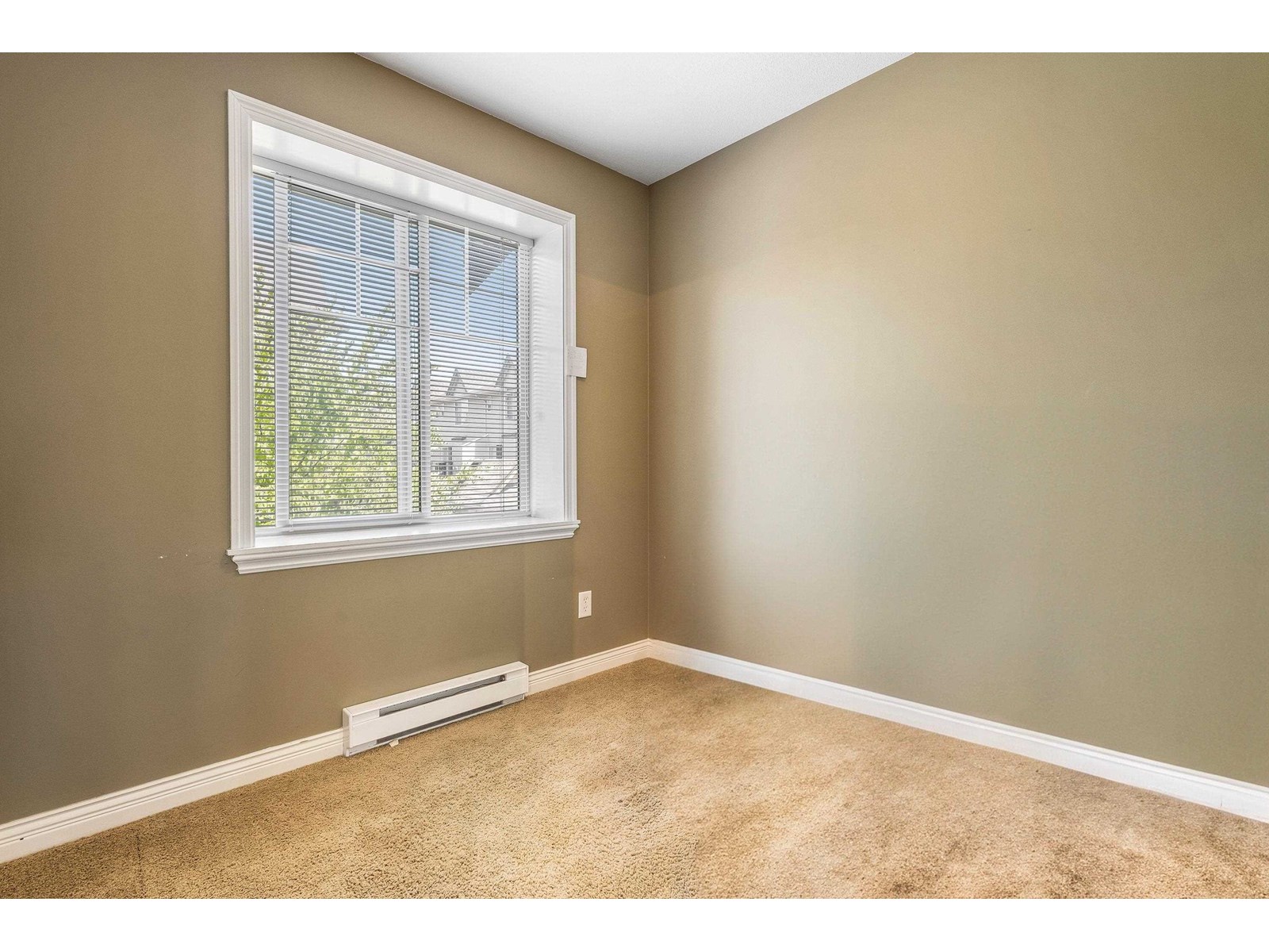 Photo 18 of 66 5556 Peach Road Garrison Crossing, Chilliwack BC